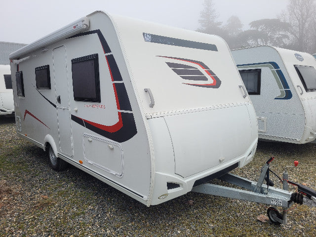 Wohnwagen Sterckeman einfacher Komfort 496 pro