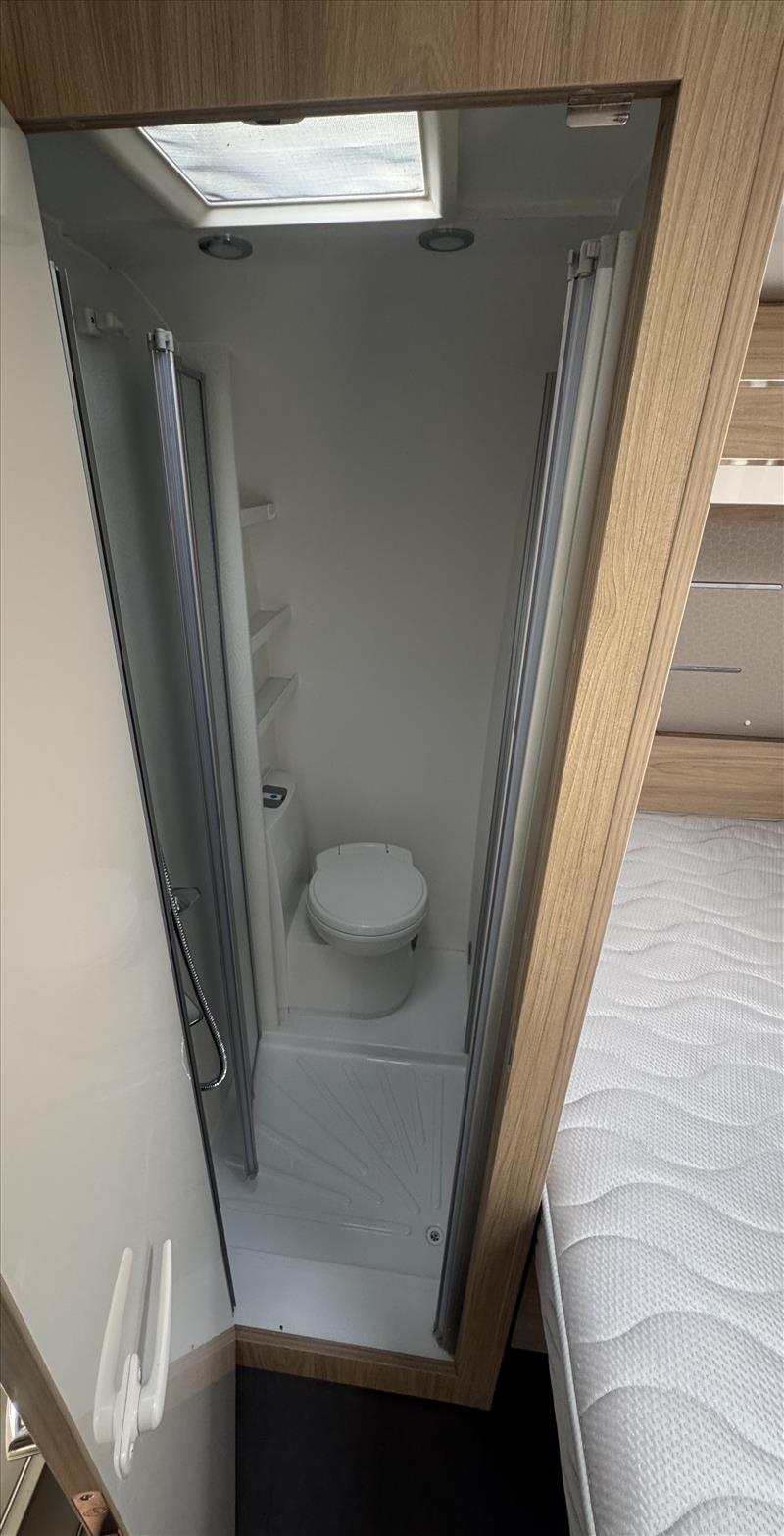 Wohnwagen La Mancelle 440 PC 2023